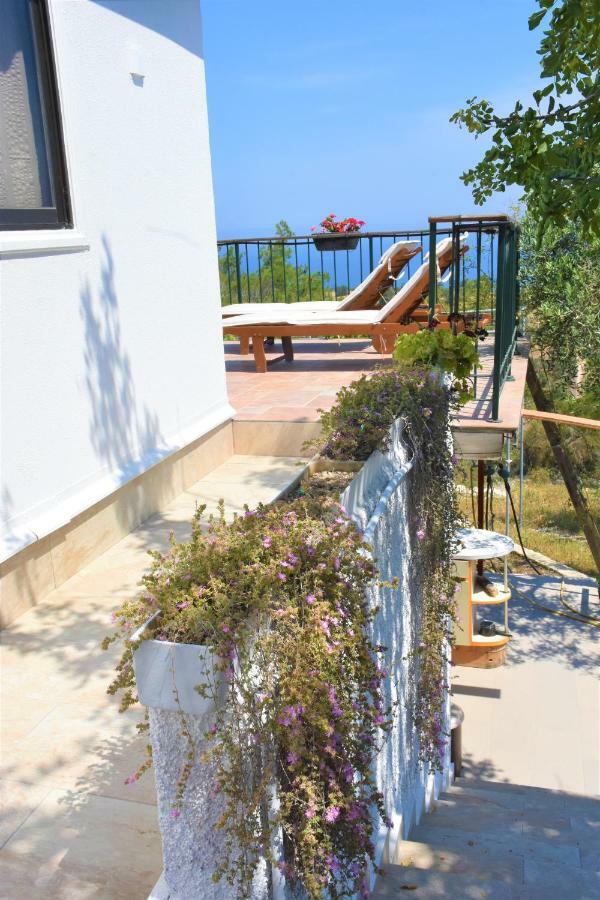 Philip'S Holiday House Neo Chorio Esterno foto